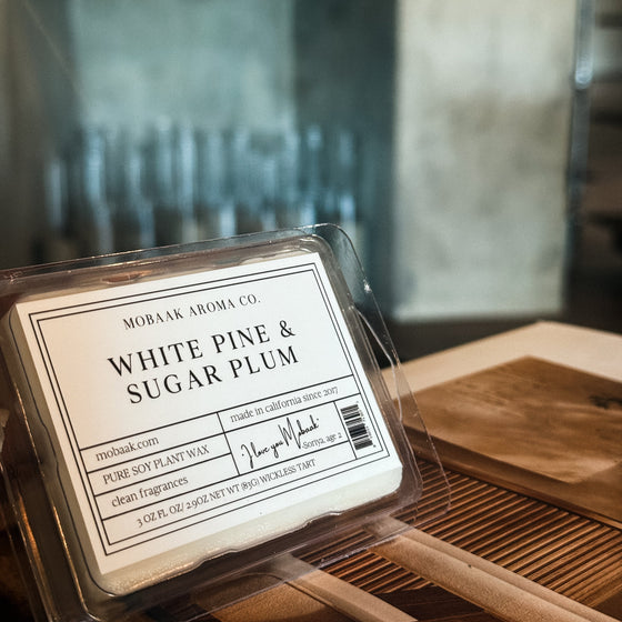 White Pine & Sugar Plum Wickless Tart